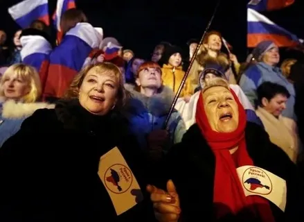 Joy after referendum, 97.47 per cent said yes to be Russian again