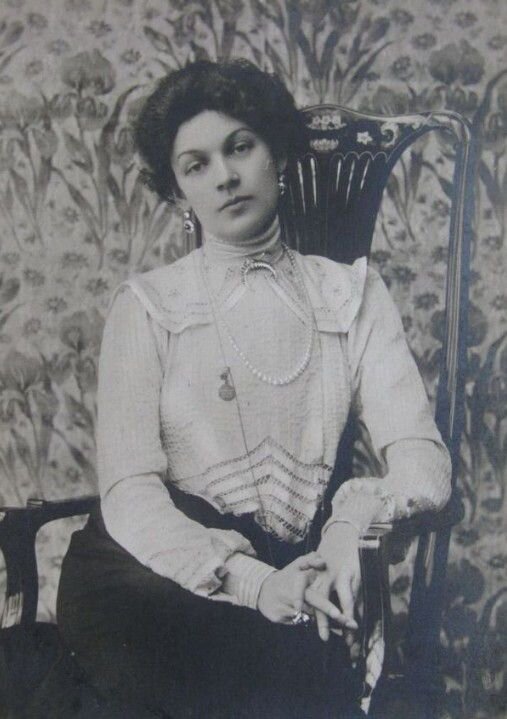 Queen of Russian romance Anastasia Vyaltseva2