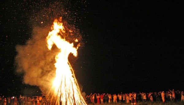 Khorovod dance round the fire Khorovod dance round the fire
