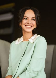 beautiful Russian TV presenters