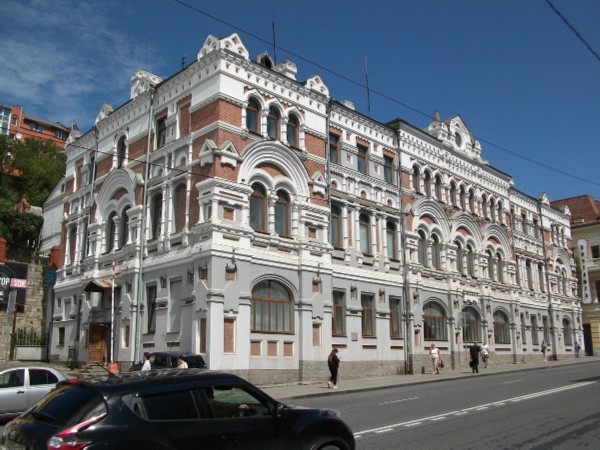 Svetlanskaya 41 Vladivostok, Building of the Vladivostok post and telegraph office.