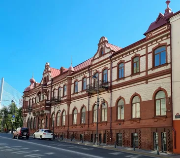 Svetlanskaya St. Administrative building of the Kunst & Albers Trade House, 1903. Architect G. Junghendel.